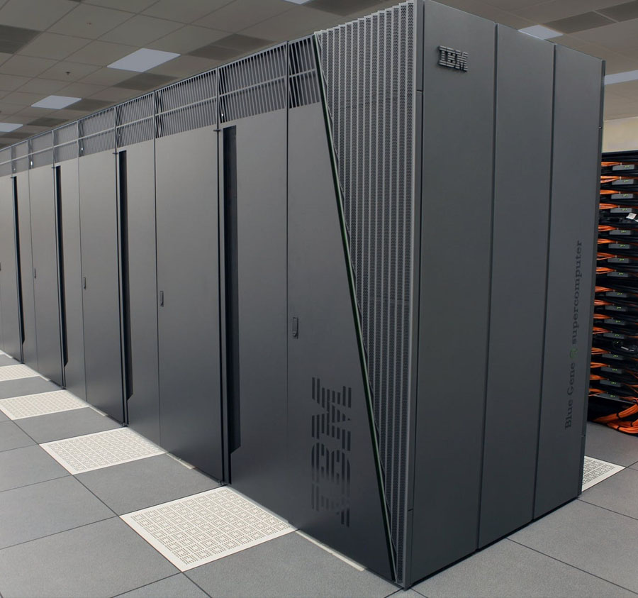 High Performance Computing (HPC) solutions by Techne Datum LLP featuring HPC infrastructure setup, cloud and hybrid solutions, and advanced computational tools
